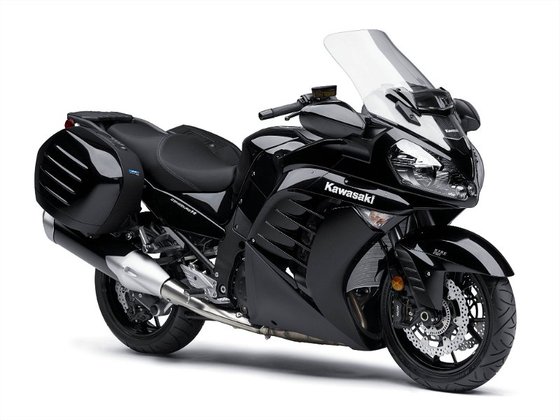 2015-Kawasaki-Concours-14-ABS5
